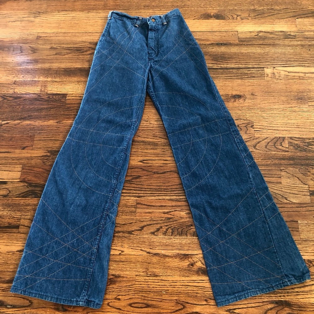 Vintage 1970s Maverick Bell Bottom Jeans - Picture 2 of 12